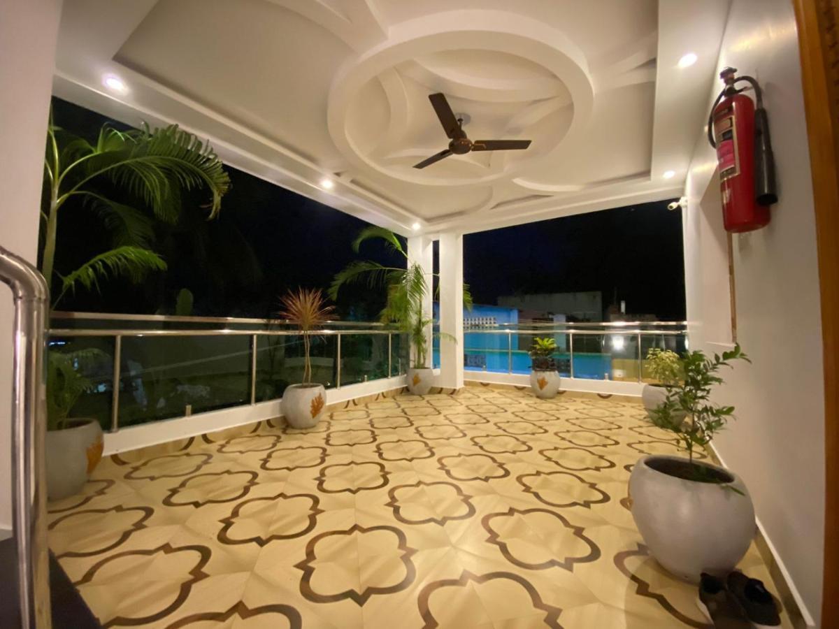 La Paradise Luxury - Tie Hotels & Resorts Пондичери Екстериор снимка